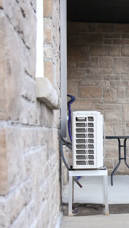 MARIE-CLAUDE & SOPHIE